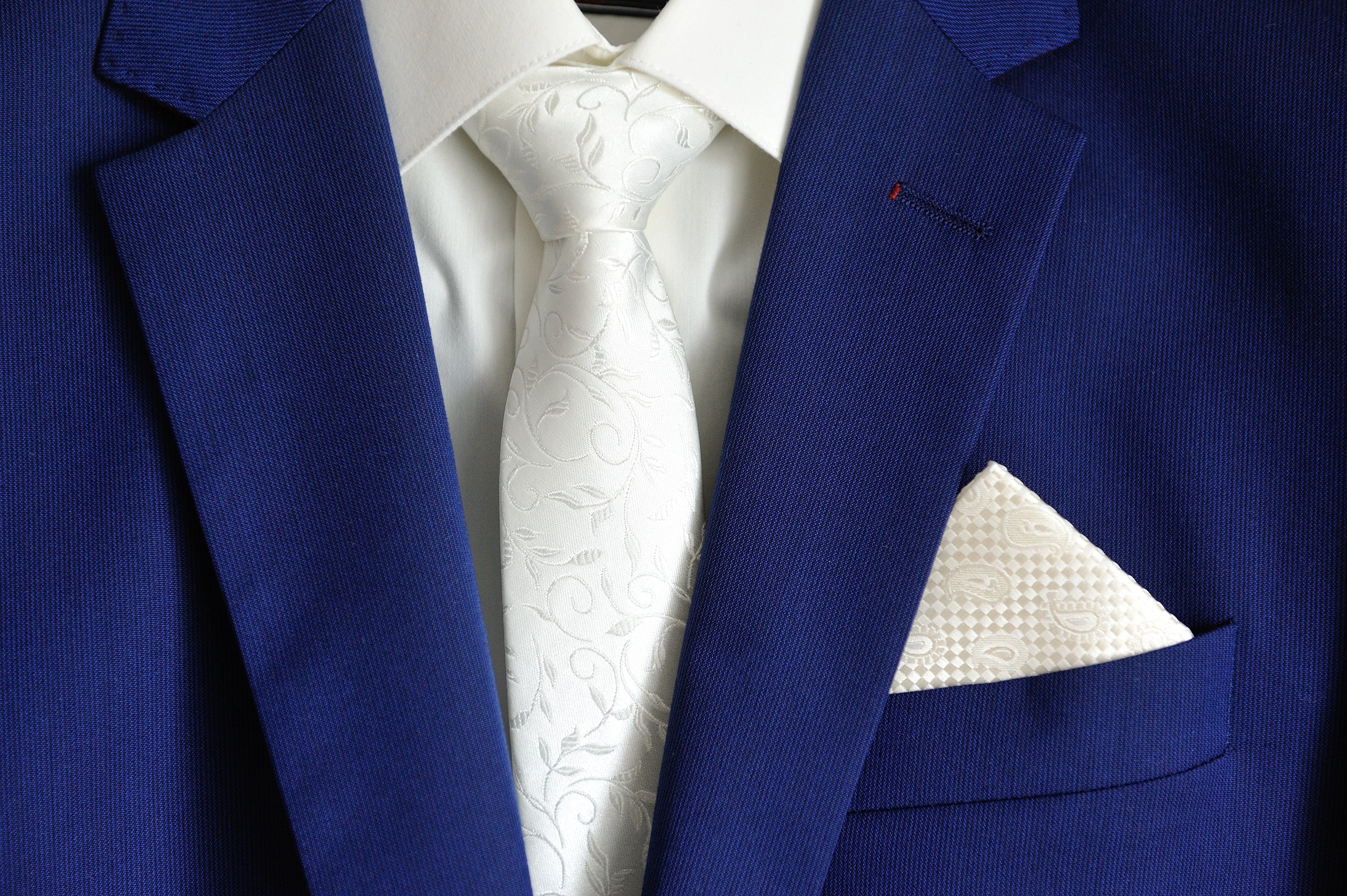 Style a White Tie Like an Expert | PRIME Neckwear