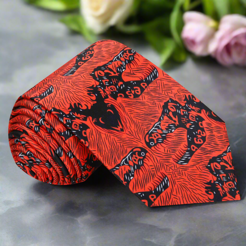 Tassia Corallo Silk Necktie