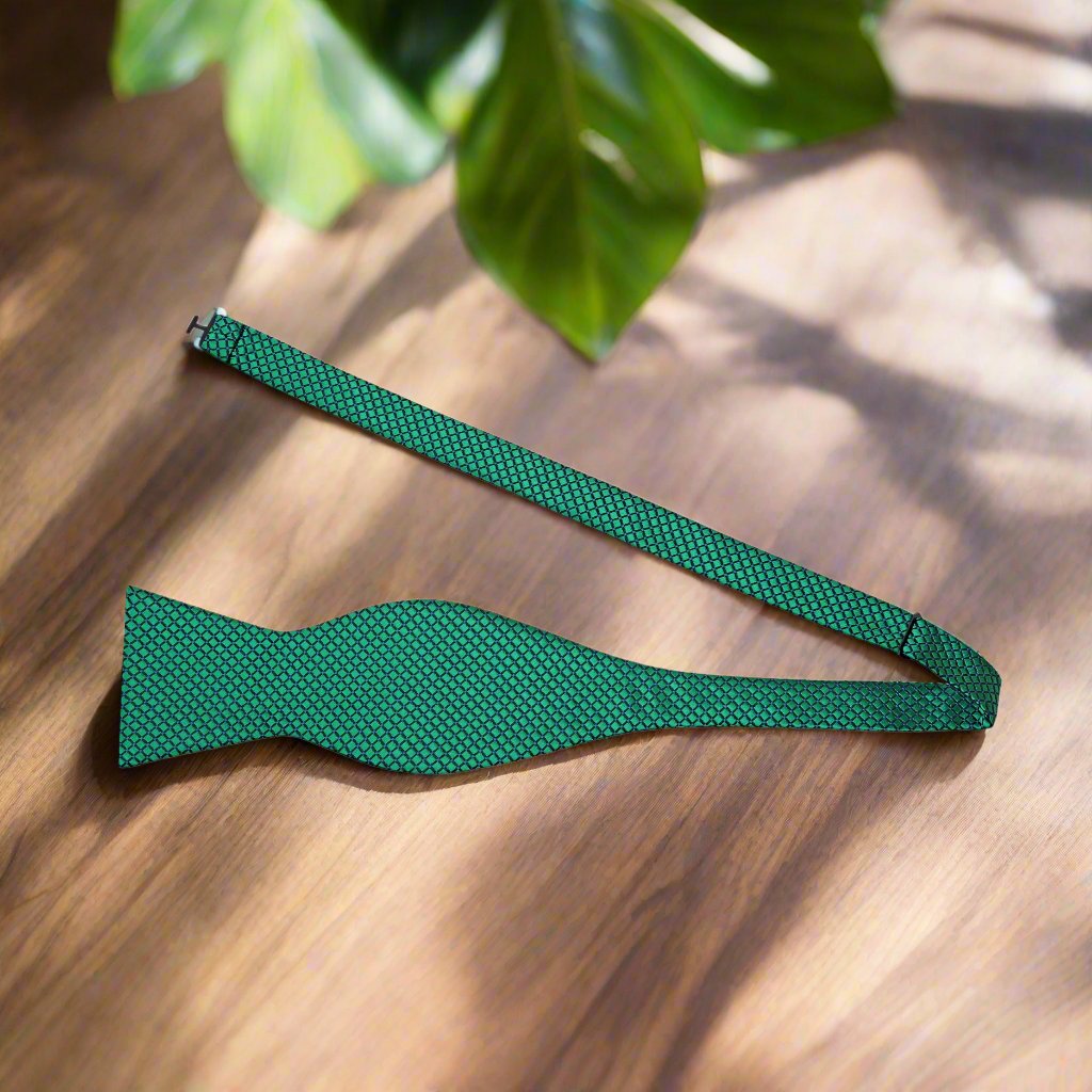 Self Tie: Green Geometric Bow Tie