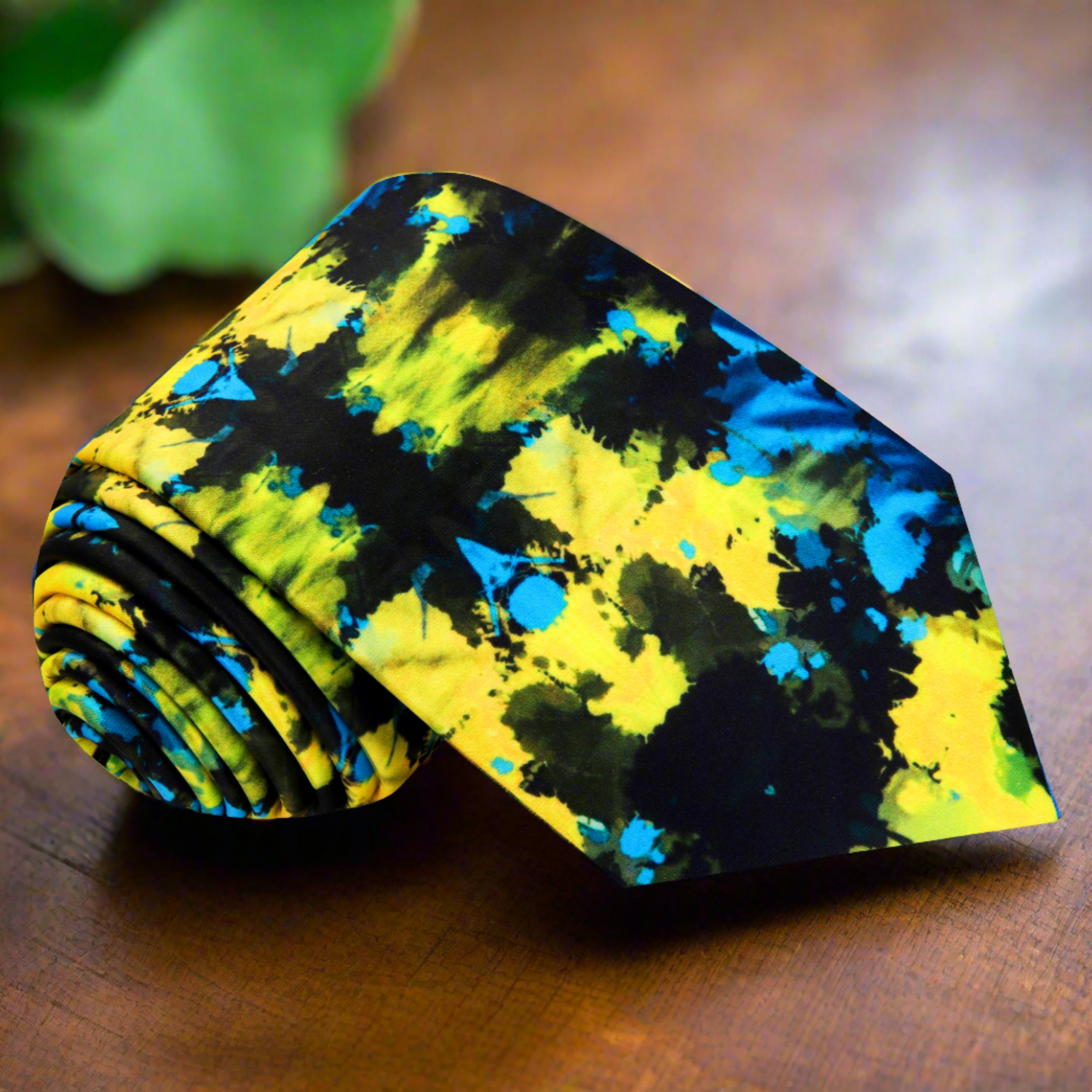 Alt Premium Yellow Abstract Tie and Square