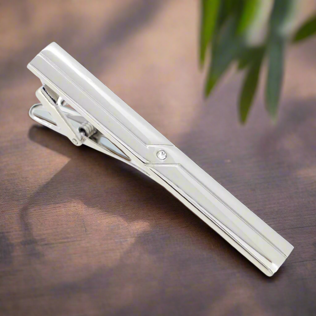 Premium Geometric with stone tie bar