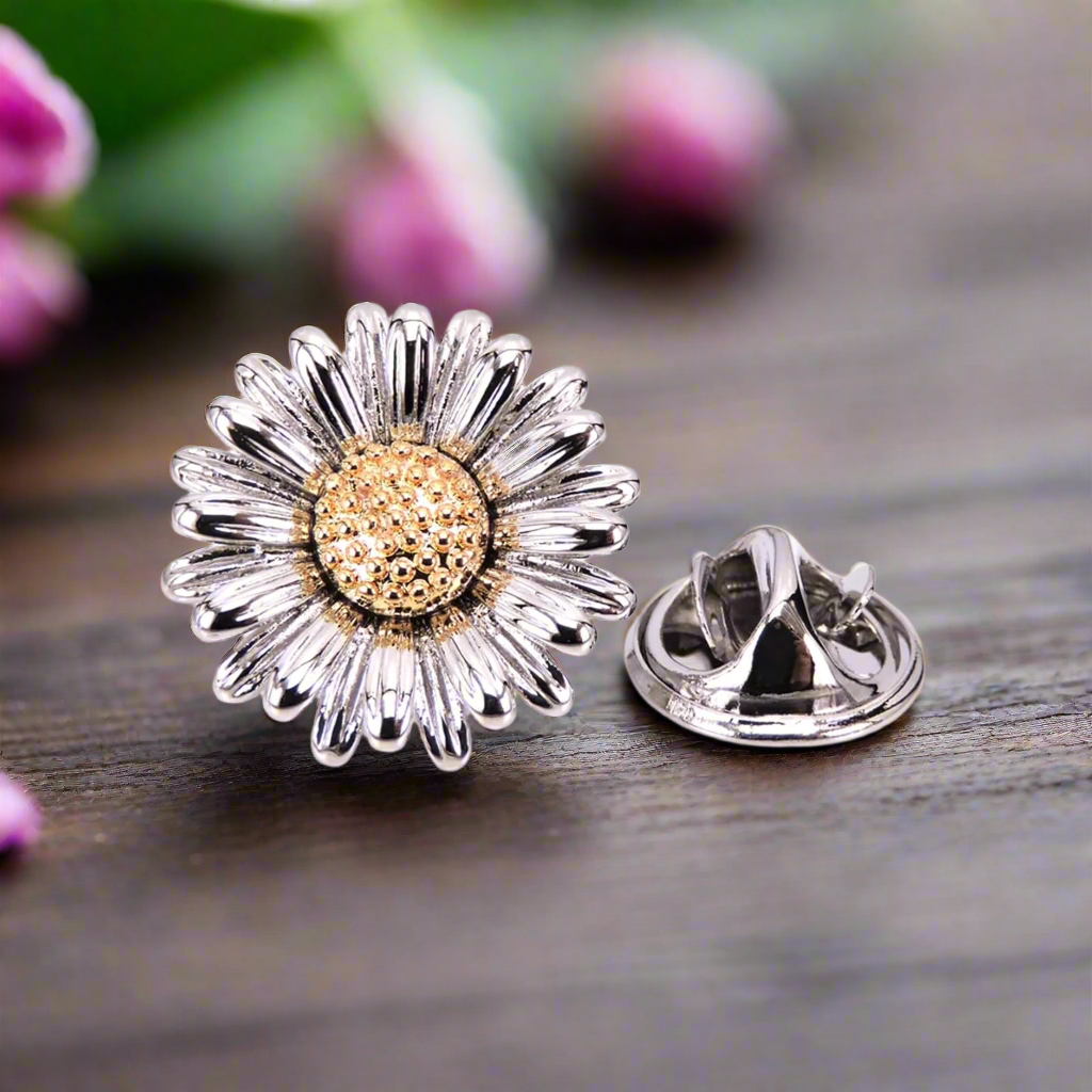 Daisy Lapel Pin