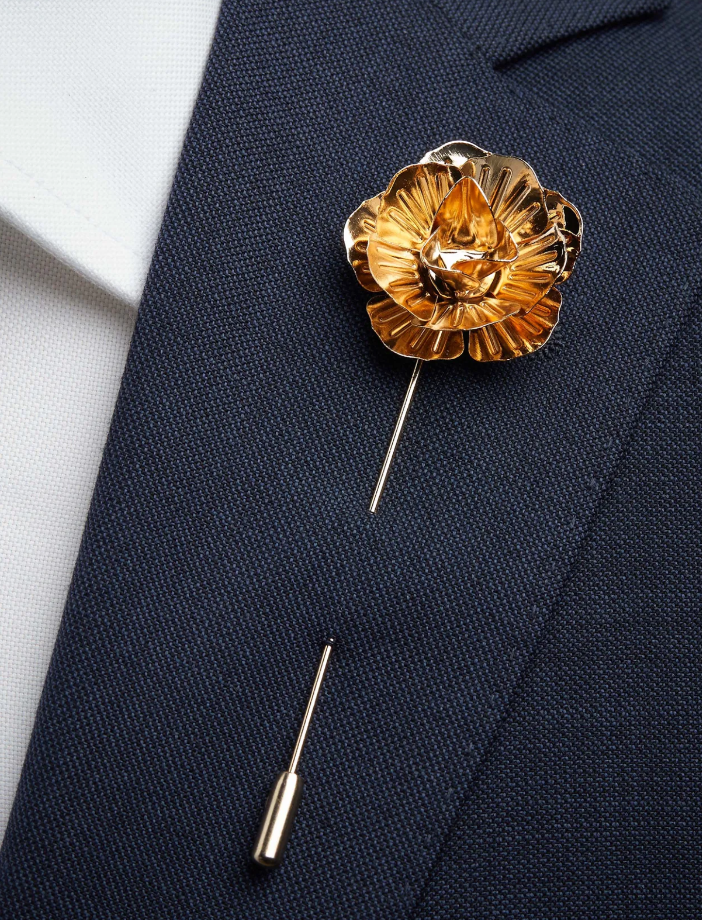Rose Flower Lapel Pin Elegant Metal Rose Suit Pin for Formal Wear Gold Rose Flower Lapel Pin Elegant Metal Rose Suit Pin for Formal Wear Gold