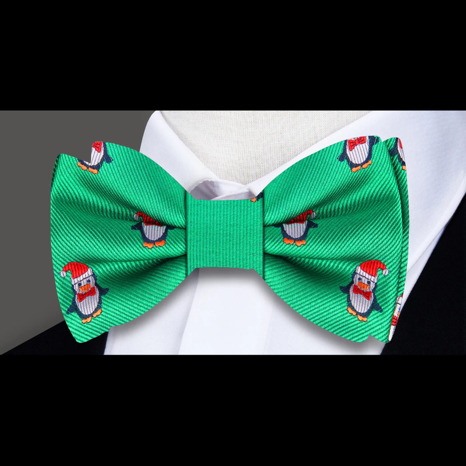 Green and Red Christmas Penguins Bow Tie 