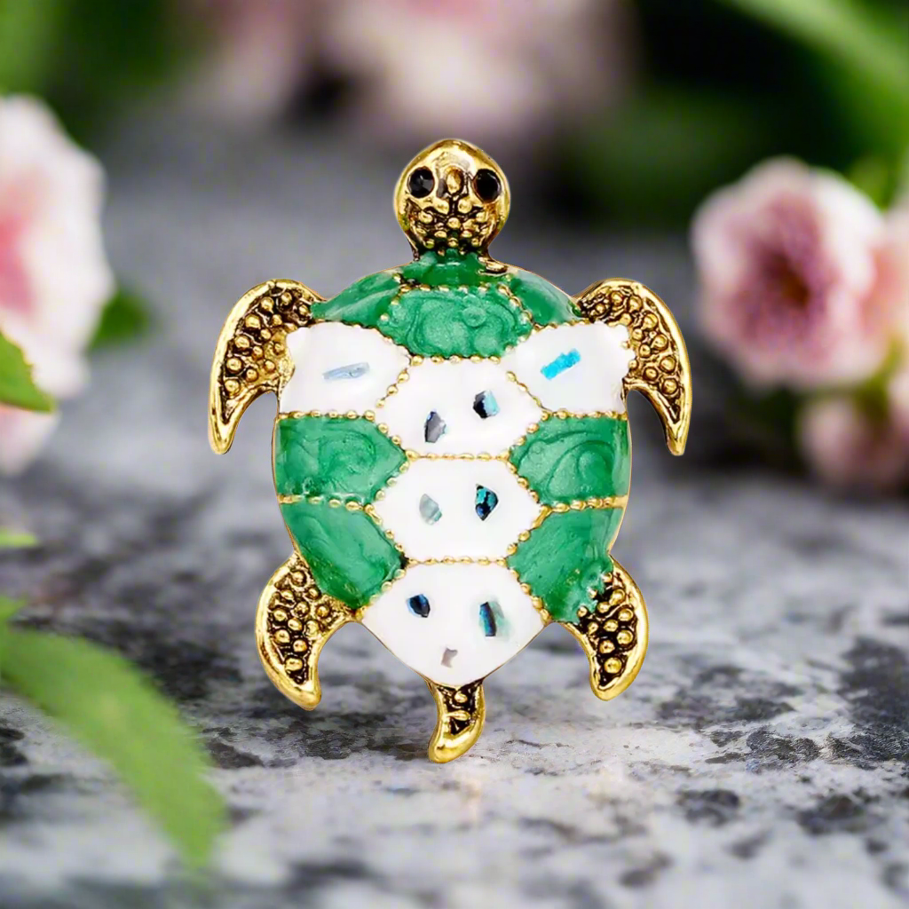 White and Green Sea Turtle Lapel Pin