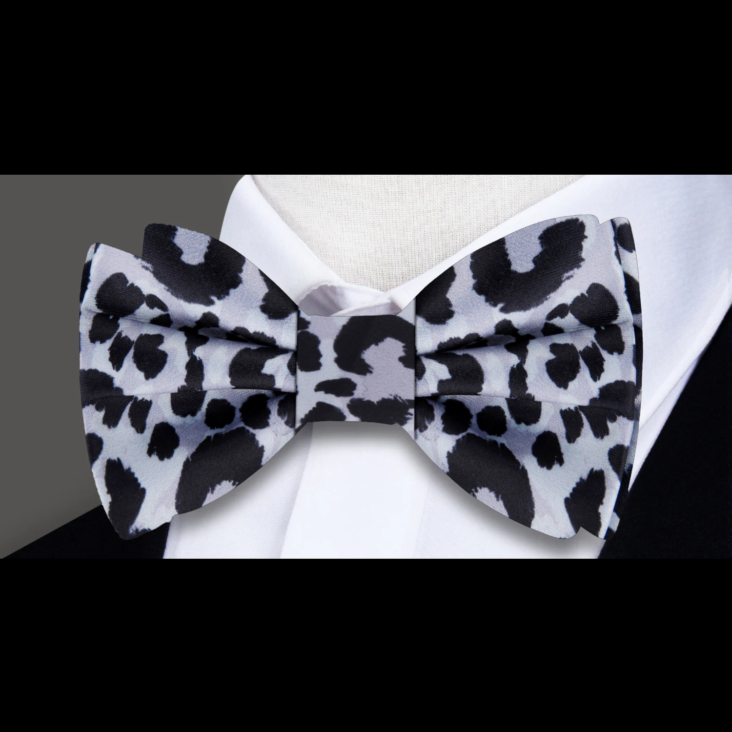 White Blue Black Cheetah Bow Tie