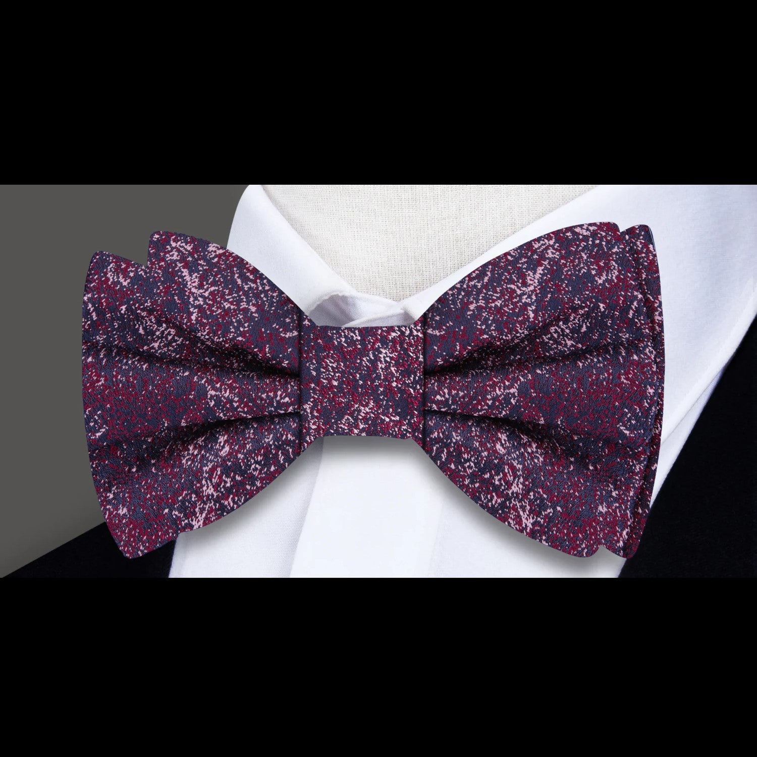 Red Texture Bow Tie