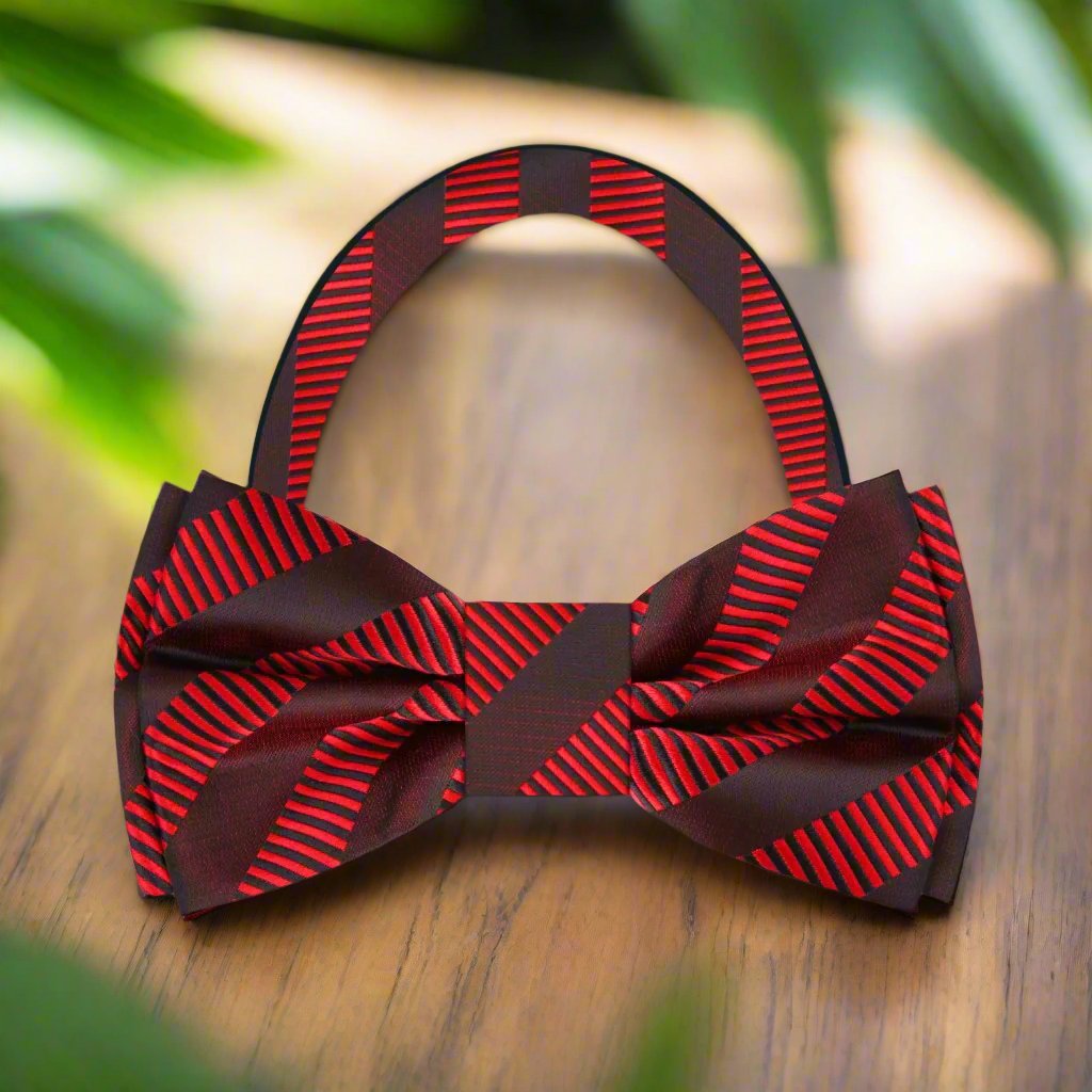 Red Lined Bow Tie Pre Tied