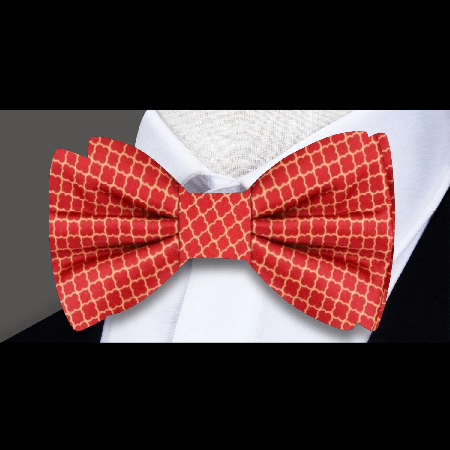 Red Gold Quatrefoil Bow Tie