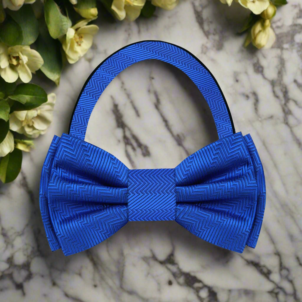 A Solid Rich Royal Blue Pattern Silk Pre Tie Bow Tie