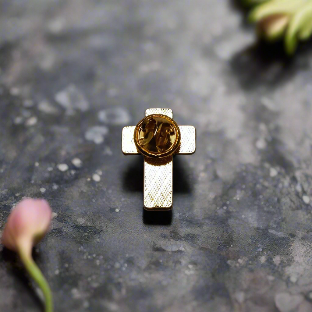 Back Red, White, Blue Cross Flag Lapel Pin