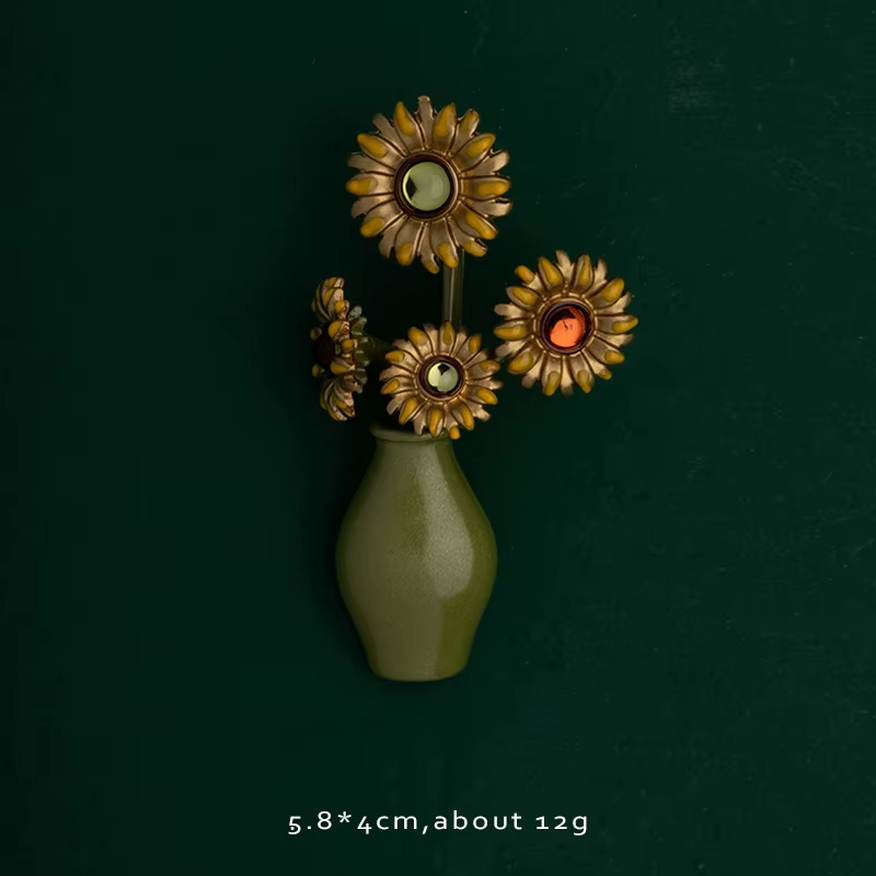 Main Vase of Flowers Lapel Pin