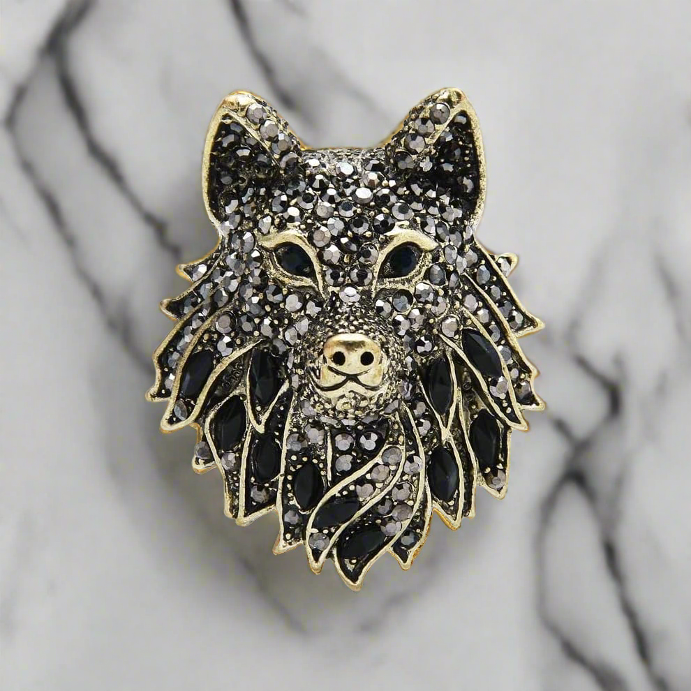 Grey, Black Wolf Lapel Pin