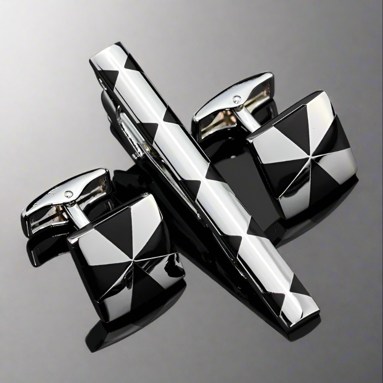 X Tie bar and Cufflinks