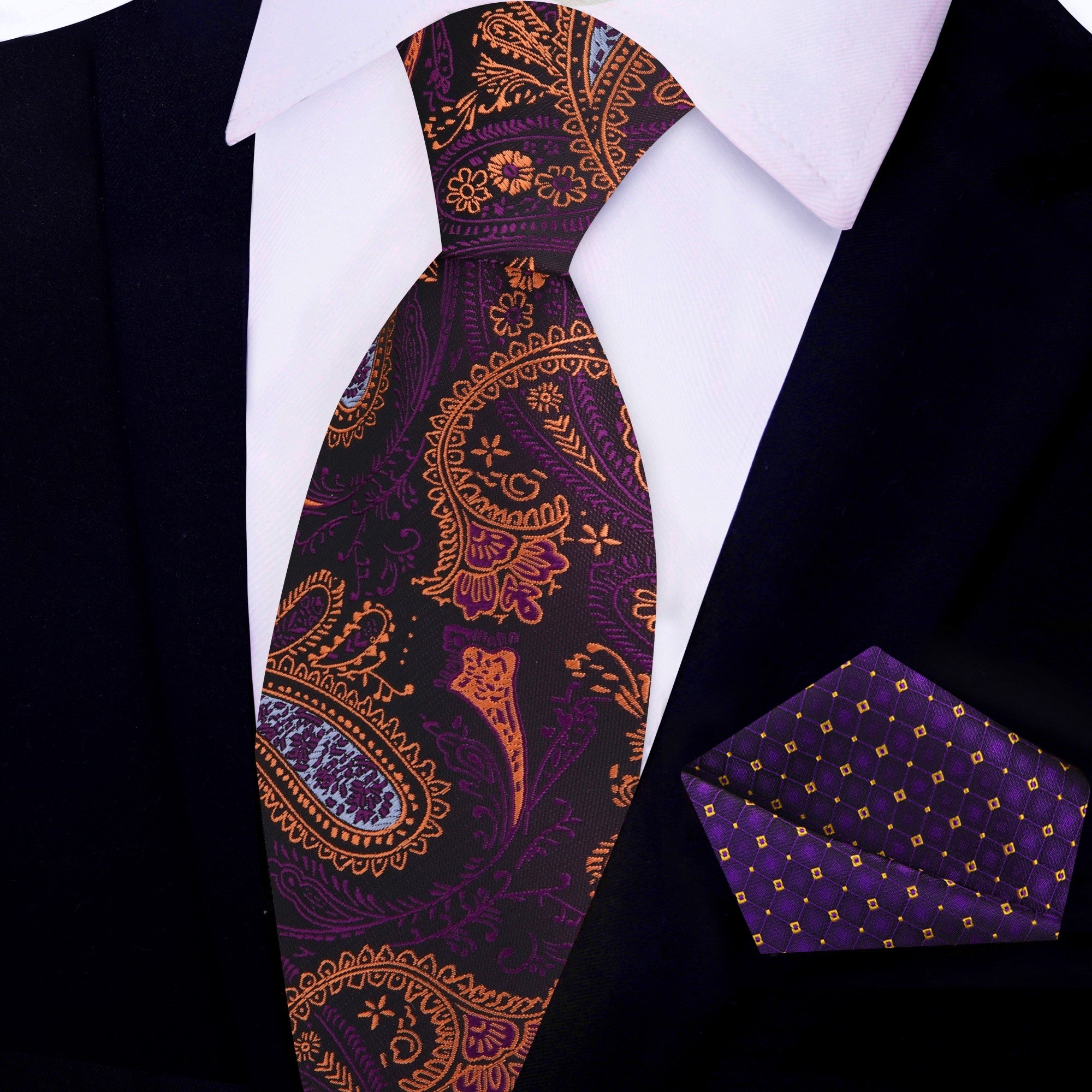 Paisley Pattern Tie
