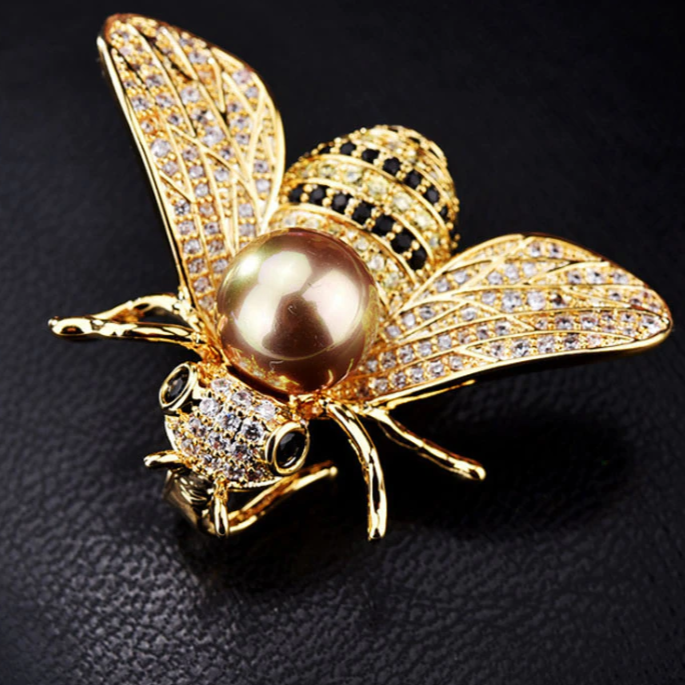 Yellow Gold Color Honey Bee With Yellow Gold Color Stone Lapel Pin