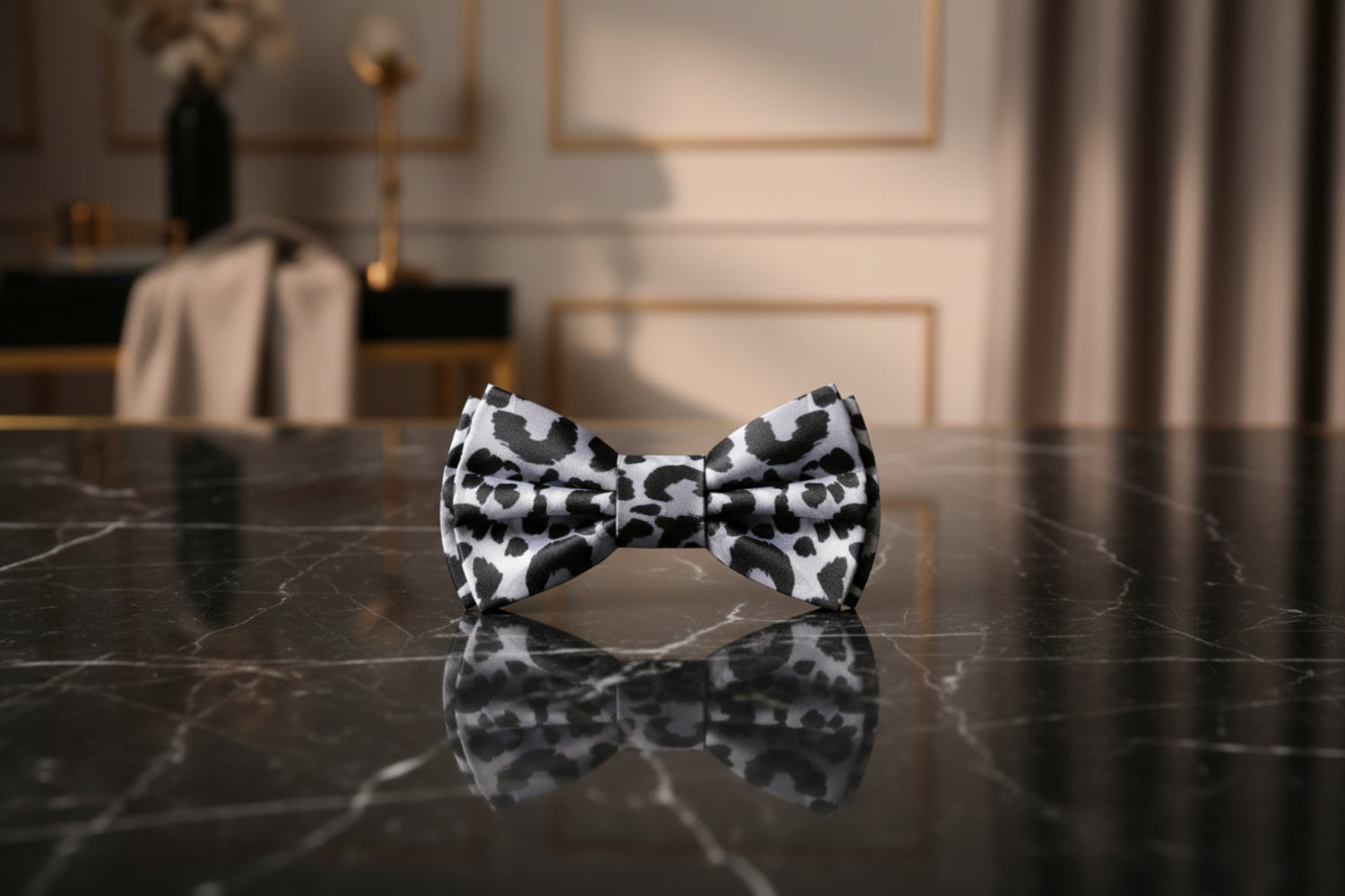||Grey Cheetah Bow
