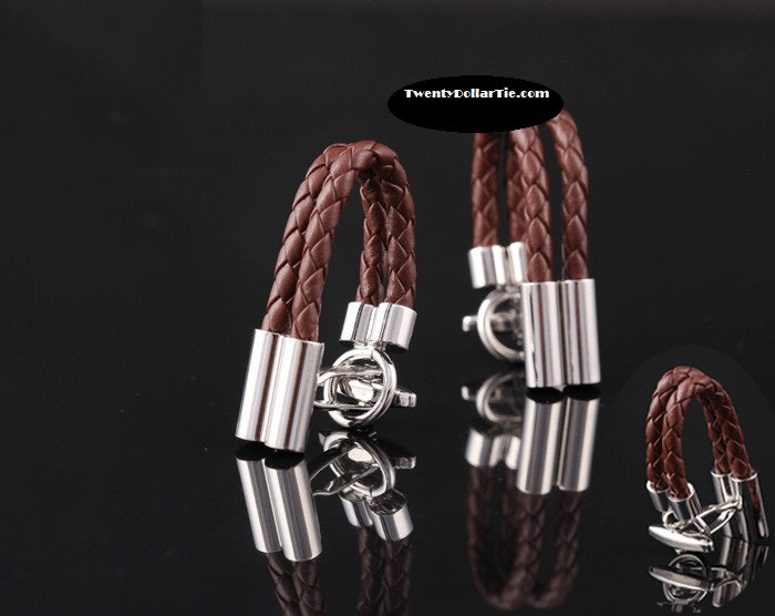 A Brown, Chrome Colored Rope Design Cuff-links||Brown