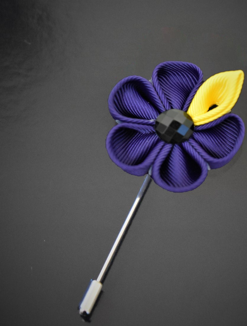 A Purple, Yellow Colored Thick Petal Lapel Flower||Purple, Yellow