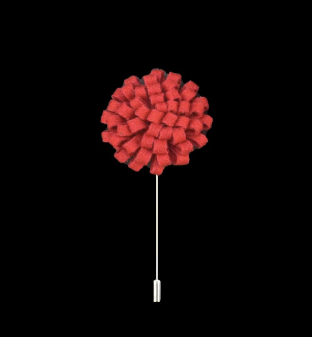 A Red Knit Burst Lapel Pin||Red